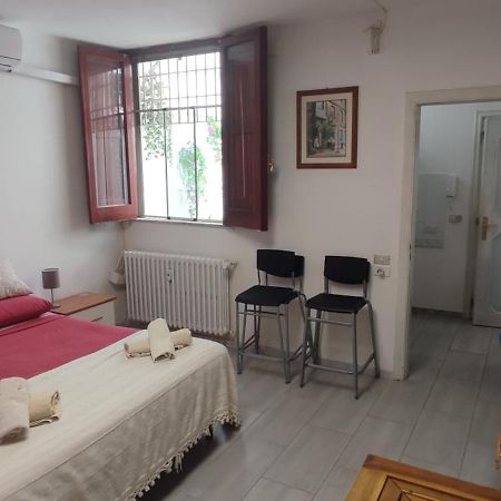 Super Central Studio, No Noise, Near Seaside, Shops Bari Buitenkant foto